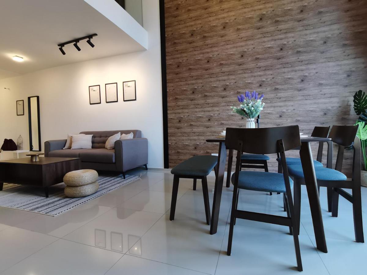 Eko Cheras Residences By De Space Kuala Lumpur Luaran gambar